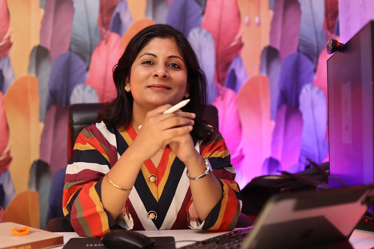 woman, business, corporate, designer, artist, graphic designer, ceo, co-founder, f1 digitals, shallu narula, professional, indian, entrepreneur, illustrator, laptop girl, tab girl, ceo, ceo, ceo, ceo, ceo