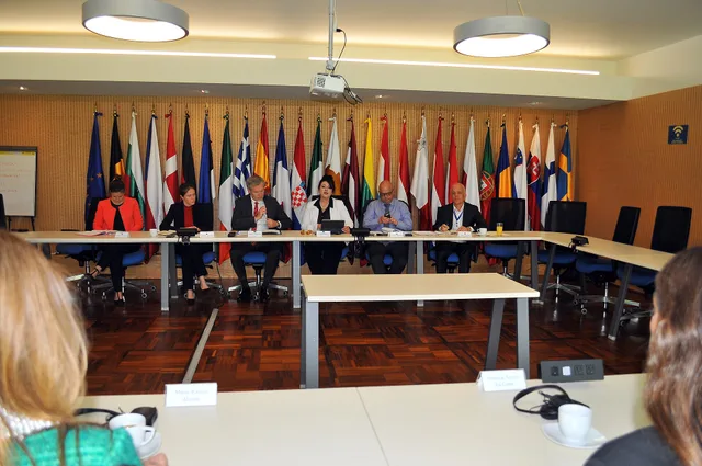 Gautier Mignot, Head of the Delegation of the EU to Mexico, 3rd, Helena Dalli, 4th, and David Kerr, Policy Assistant to the Cabinet of Helena Dalli, 5th (from left to right), during a meeting with Women entrepreneurs. A reproducible checklist for researching women founder funding competitors